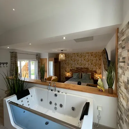 Le Temps D Escapade Couette-café